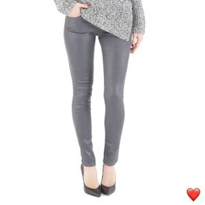 AG Adriano Goldschmied The Legging Ankle Super Skinny Size 27R Gray Leatherette